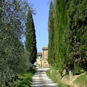 podere-calcinaia.it-tuscanyhotel.com/
